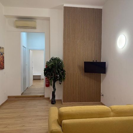 Il Salotto Di Bologna Apartment Bagian luar foto