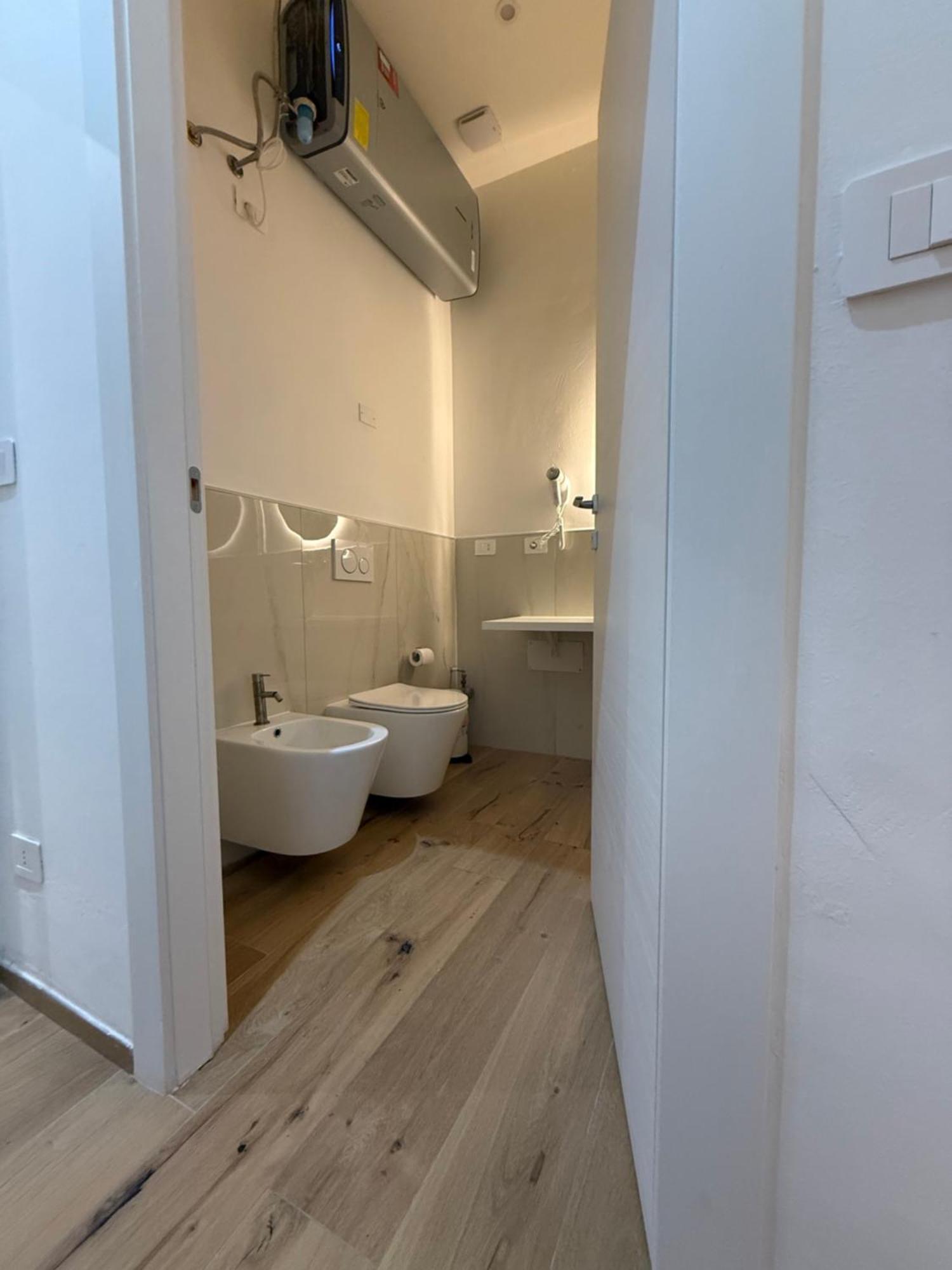 Il Salotto Di Bologna Apartment Bagian luar foto