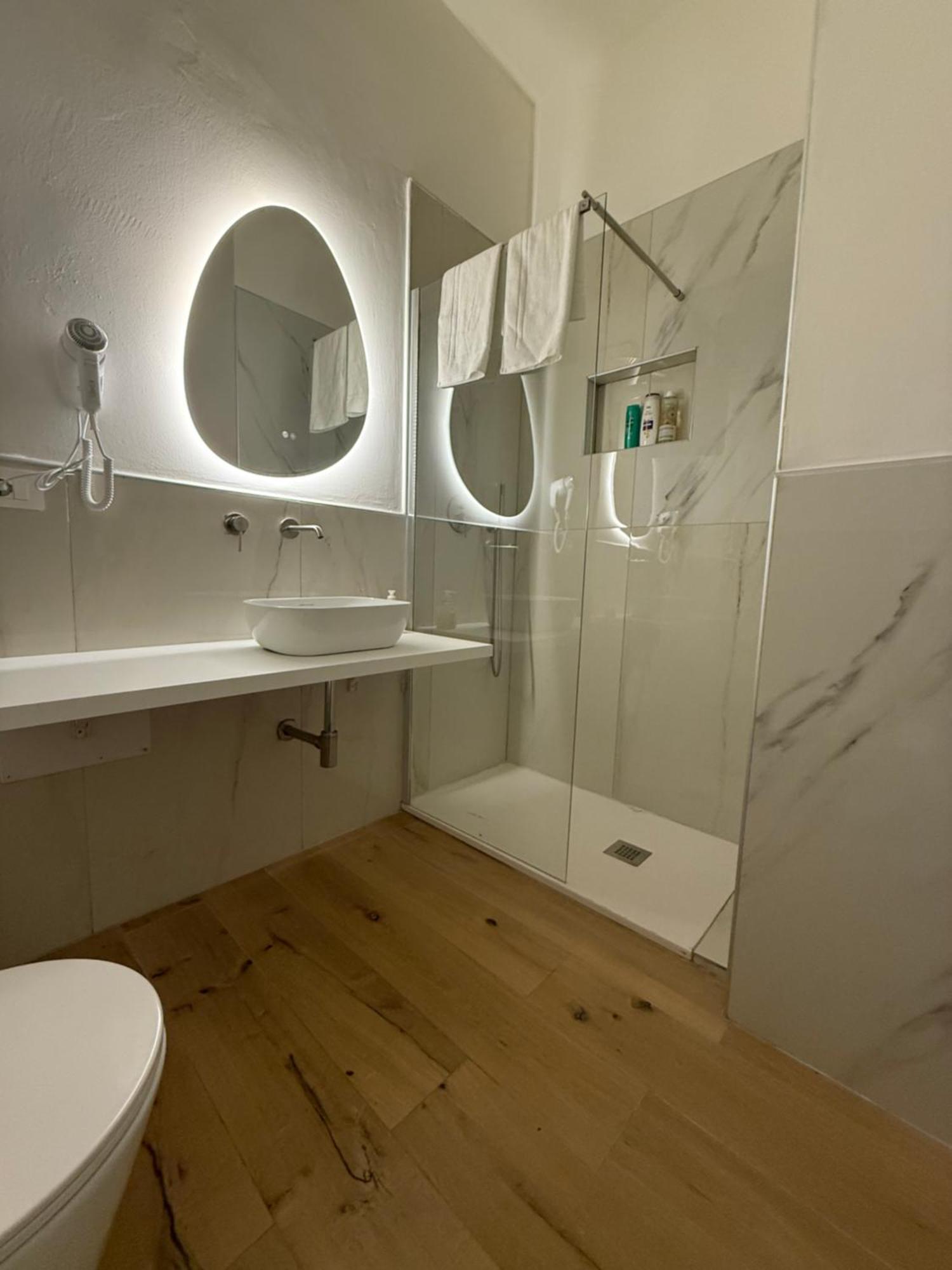 Il Salotto Di Bologna Apartment Bagian luar foto