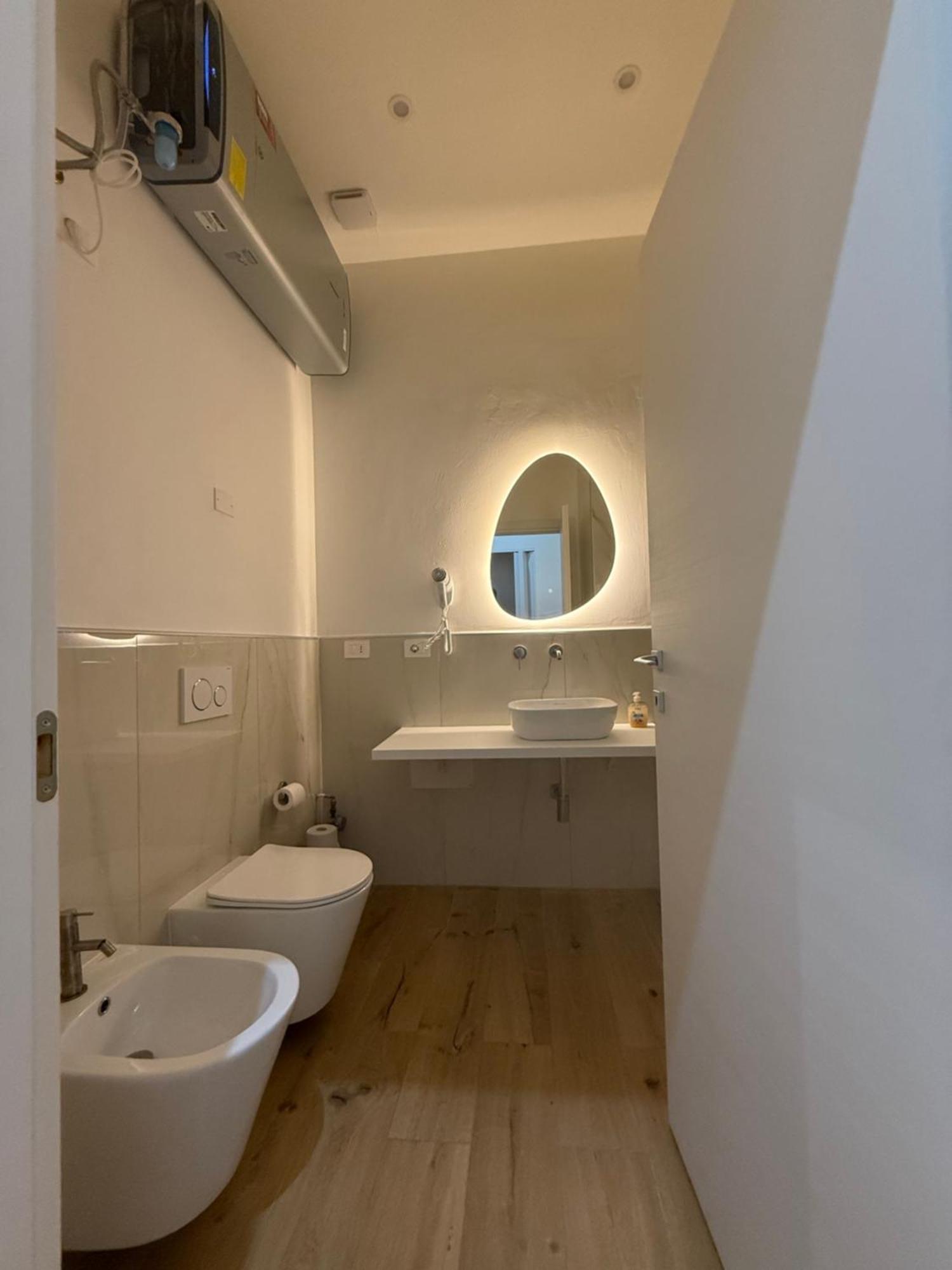 Il Salotto Di Bologna Apartment Bagian luar foto